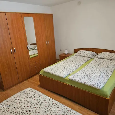 شقة Ground Floor - Friendly In The Garden + Free Parking *